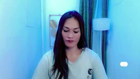 Rosemarie online show from April 9, 9:20 pm