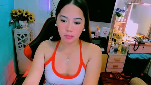 Nicole online show from November 10, 5:12 pm