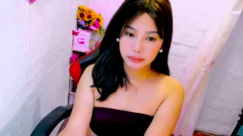 Nicole online show from March 27, 3:45 pm