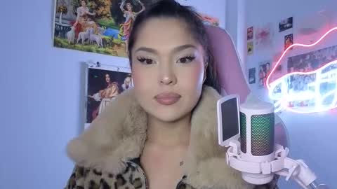 SweetJess online show from March 4, 3:12 am