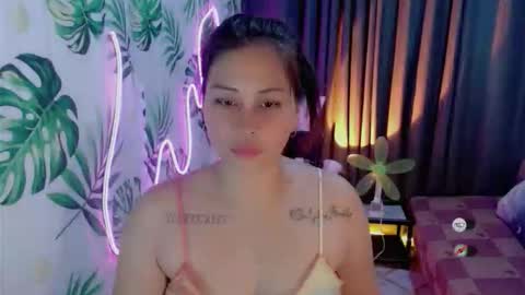 Sweet Jynn95 online show from April 19, 8:02 am