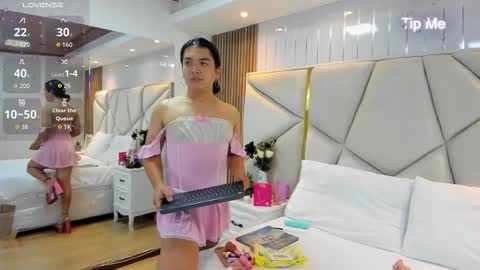 Snapshot of sweetkata_ chatting on January 10, 11:45 am kata online show from January 10, 11:45 am