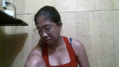 Snapshot of sweetkriss4u chatting on March 10, 10:31 am Chris online show from March 10, 10:31 am