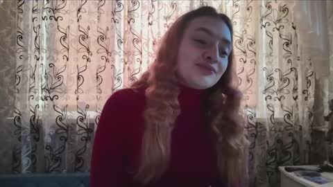 sweetliaison online show from March 18, 6:16 am
