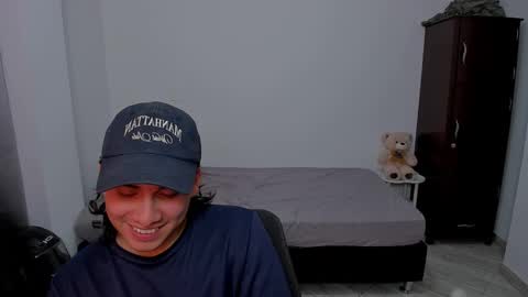 Snapshot of sweetlian_04 chatting on February 18, 5:58 am Lian online show from February 18, 5:58 am