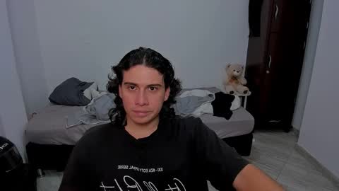 Snapshot of sweetlian_04 chatting on February 21, 6:42 pm Lian online show from February 21, 6:42 pm