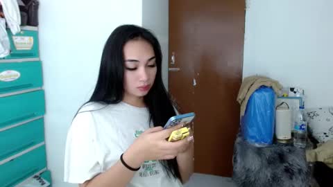 Lilly online show from December 11, 6:31 pm