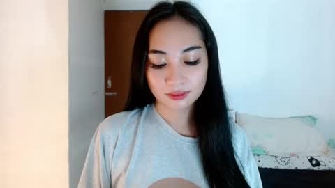 Lilly online show from December 18, 3:11 pm