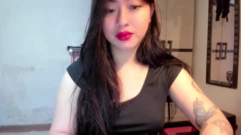 Zoe online show from December 6, 5:11 pm