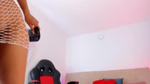 instagram sweetluna 0 online show from November 10, 9:19 am