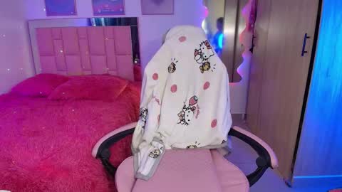 SweetLune online show from October 22, 1:11 pm