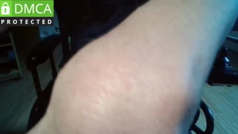 Snapshot of sweetman4u75 chatting on April 1, 9:23 pm Sweet Man online show from April 1, 9:23 pm