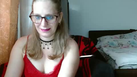 sweetmayaxoxo online show from October 28, 10:19 am