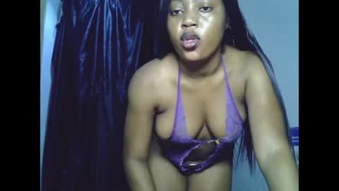 sweetmila9 online show from July 21, 7:00 am