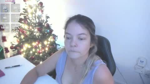 Monic online show from December 3, 5:44 pm