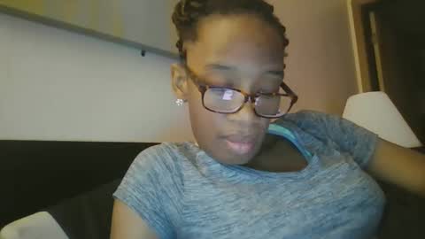 Snapshot of sweetness_cool chatting on January 18, 10:06 pm sweetness_cool online show from January 18, 10:06 pm