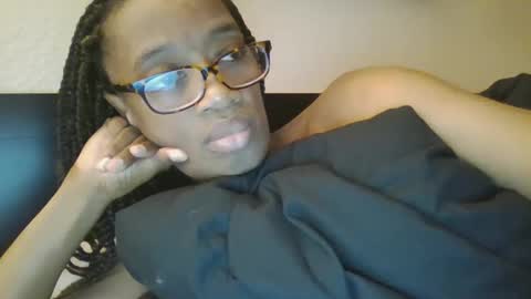 Snapshot of sweetness_cool chatting on February 9, 6:37 pm sweetness_cool online show from February 9, 6:37 pm