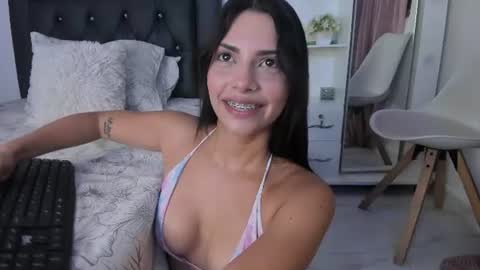sweetnicky1 online show from July 14, 2:56 pm