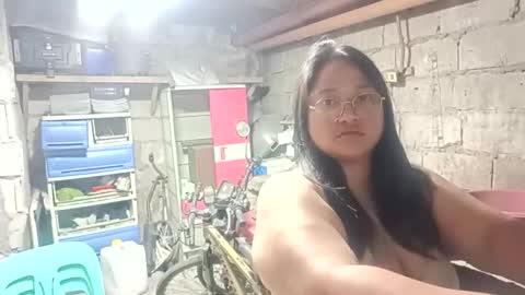 sweetnike online show from February 14, 2:25 pm