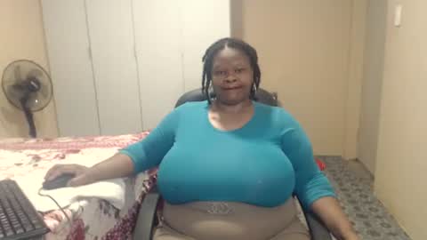 sweetnoziexxx online show from December 4, 4:33 am