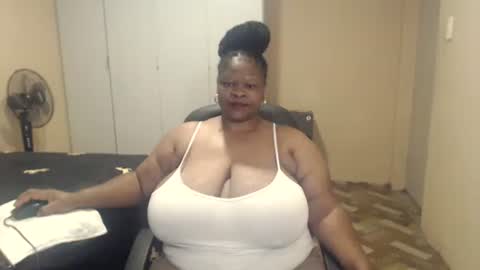 sweetnoziexxx online show from March 15, 4:51 am