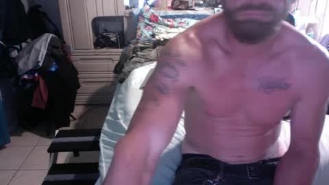 WeAim2PZzz online show from December 2, 7:47 am