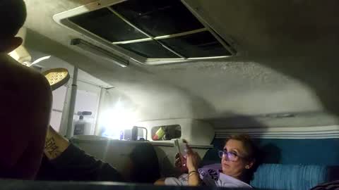 WeAim2PZzz online show from January 20, 2:11 am