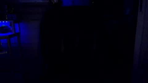 WeAim2PZzz online show from February 21, 11:01 am