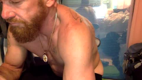 WeAim2PZzz online show from February 27, 5:36 pm