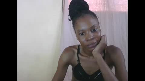 Snapshot of sweetpetite254 chatting on January 16, 7:12 am ESTHER online show from January 16, 7:12 am