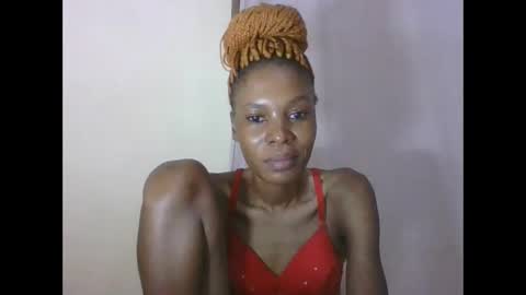 Snapshot of sweetpetite254 chatting on February 20, 1:35 am ESTHER online show from February 20, 1:35 am