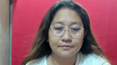 Snapshot of sweetpilipina88 chatting on December 9, 2:13 am MIA online show from December 9, 2:13 am