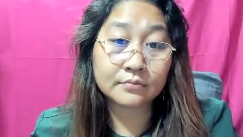 Snapshot of sweetpilipina88 chatting on December 16, 11:18 pm MIA online show from December 16, 11:18 pm