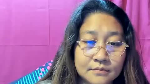 Snapshot of sweetpilipina88 chatting on January 2, 5:35 am MIA online show from January 2, 5:35 am