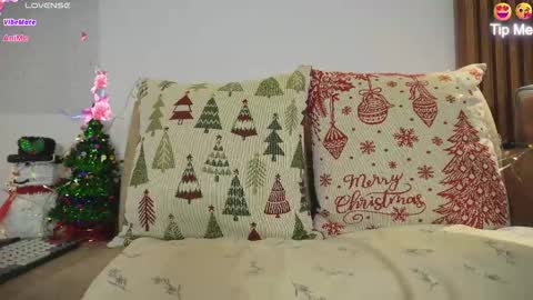 Snapshot of sweetpussyhot_ chatting on November 15, 9:39 am Hello Welcome Im here from WEDNESDAY to SUNDAY 430am to 830am and 3 to 7 timeMONDAY and TUESDAY i rest online show from November 15, 9:39 am