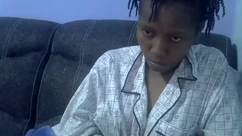 queen online show from April 10, 2:39 am