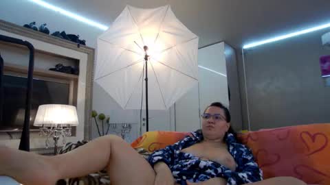 SweetRaisa online show from October 9, 2:53 am