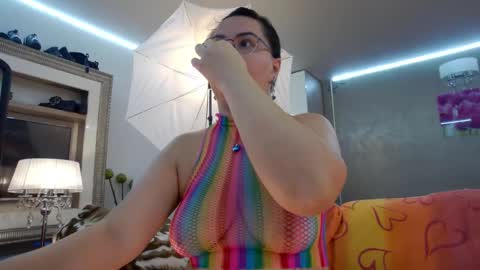 SweetRaisa online show from October 14, 1:50 am