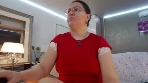 SweetRaisa online show from July 1, 1:29 am