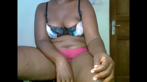 sweetrenne online show from January 15, 9:35 am