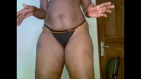 sweetrenne online show from January 22, 9:13 am