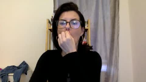 sweetriddance online show from November 22, 2:16 pm