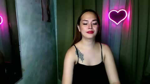 Snapshot of sweetsassyvv chatting on January 15, 5:34 am sweetsassyvv online show from January 15, 5:34 am