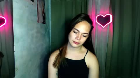 Snapshot of sweetsassyvv chatting on February 18, 12:28 am sweetsassyvv online show from February 18, 12:28 am