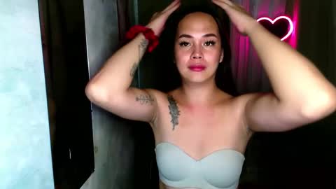 Snapshot of sweetsassyvv chatting on February 23, 6:05 pm sweetsassyvv online show from February 23, 6:05 pm