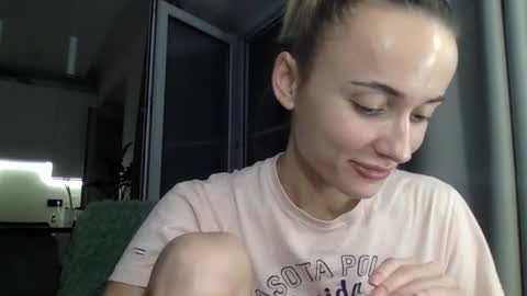 sweetsatalana online show from May 15, 10:28 pm