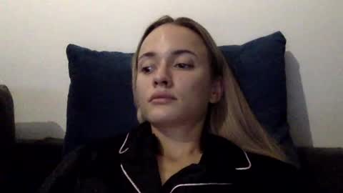 sweetsatalana online show from July 17, 8:57 pm