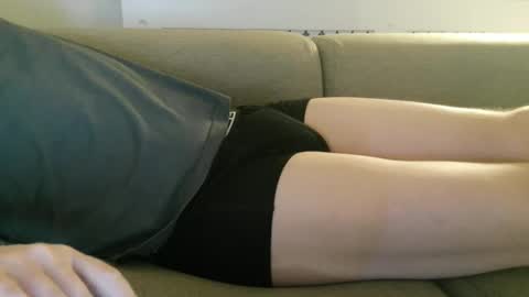 Snapshot of sweetsinner83 chatting on April 18, 7:58 pm sweetsinner83 online show from April 18, 7:58 pm