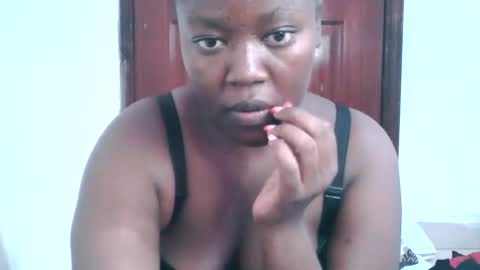 Snapshot of sweetsoul2 chatting on March 9, 8:07 am sweetsoul2 online show from March 9, 8:07 am