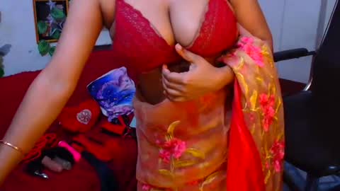 SweetSour online show from March 30, 11:44 am